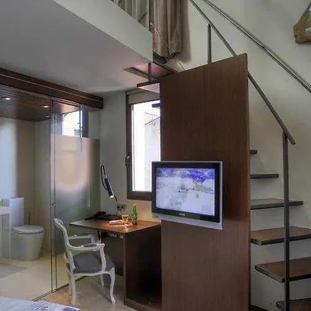 Hotel Museu Llegendes De 4*