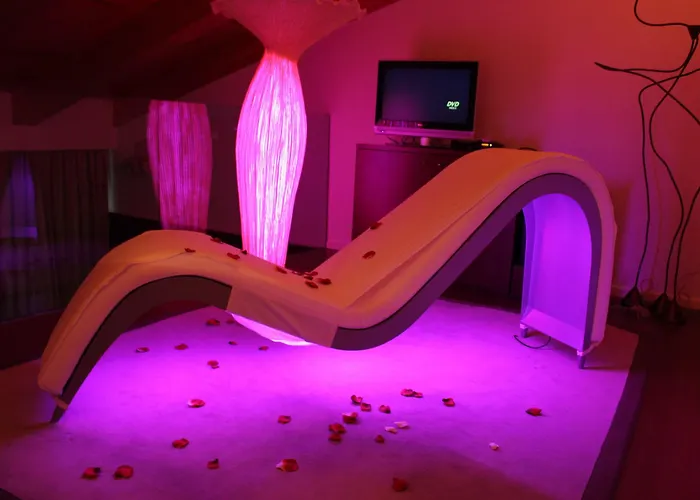 ホテル ムセウ リェゲンデス デ ジローナ