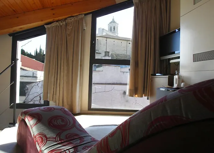 ムセウ リェゲンデス デ ホテル 4*