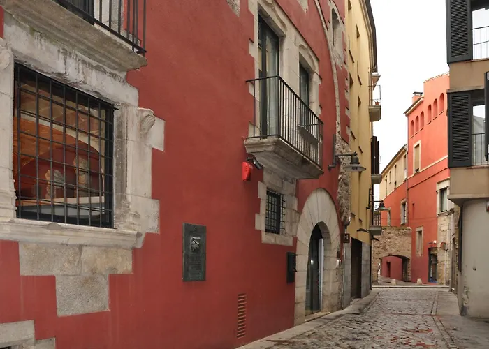 ホテル ムセウ リェゲンデス デ