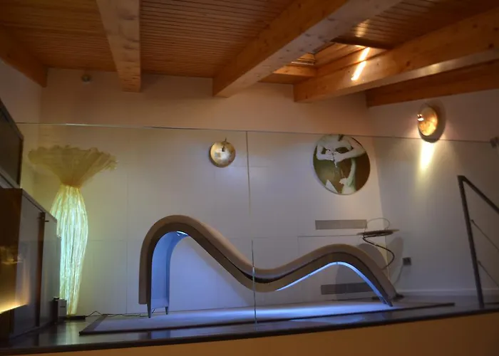 ホテル ムセウ リェゲンデス デ ジローナ