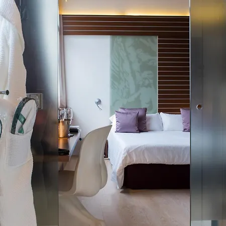 Museu Llegendes De Hotell 4*