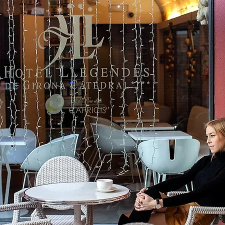 Hotell Museu Llegendes De
