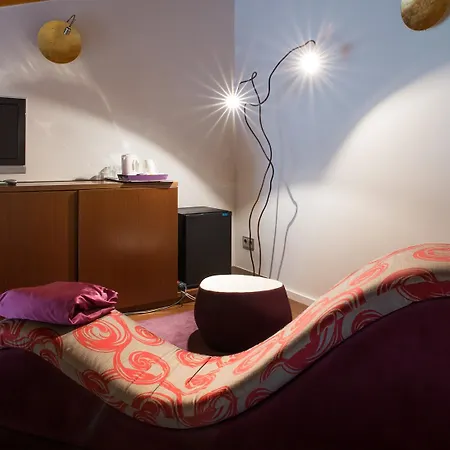 Hotell Museu Llegendes De Girona