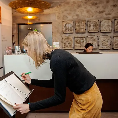 Museu Llegendes De Hotell Girona