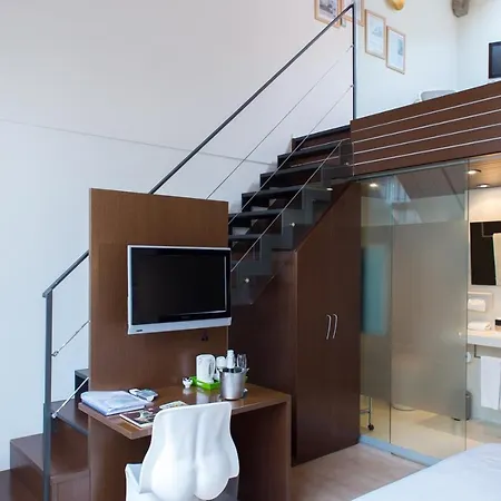 Hotell Museu Llegendes De 4*